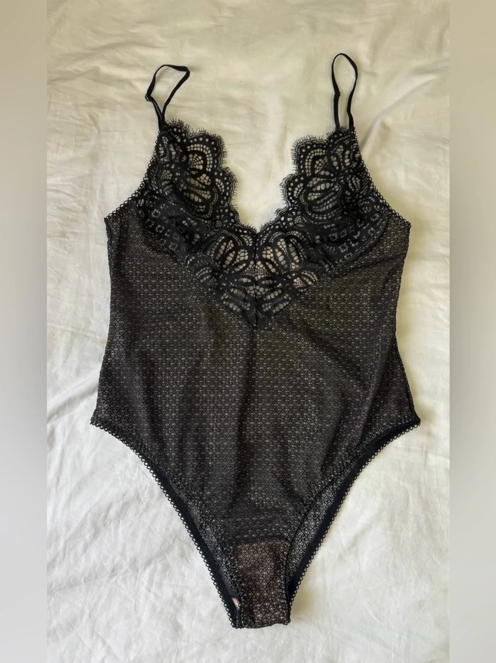 2017 Victoria Secret Sexy Body Suit Large Black Floral Eyelash Lace Fishnet